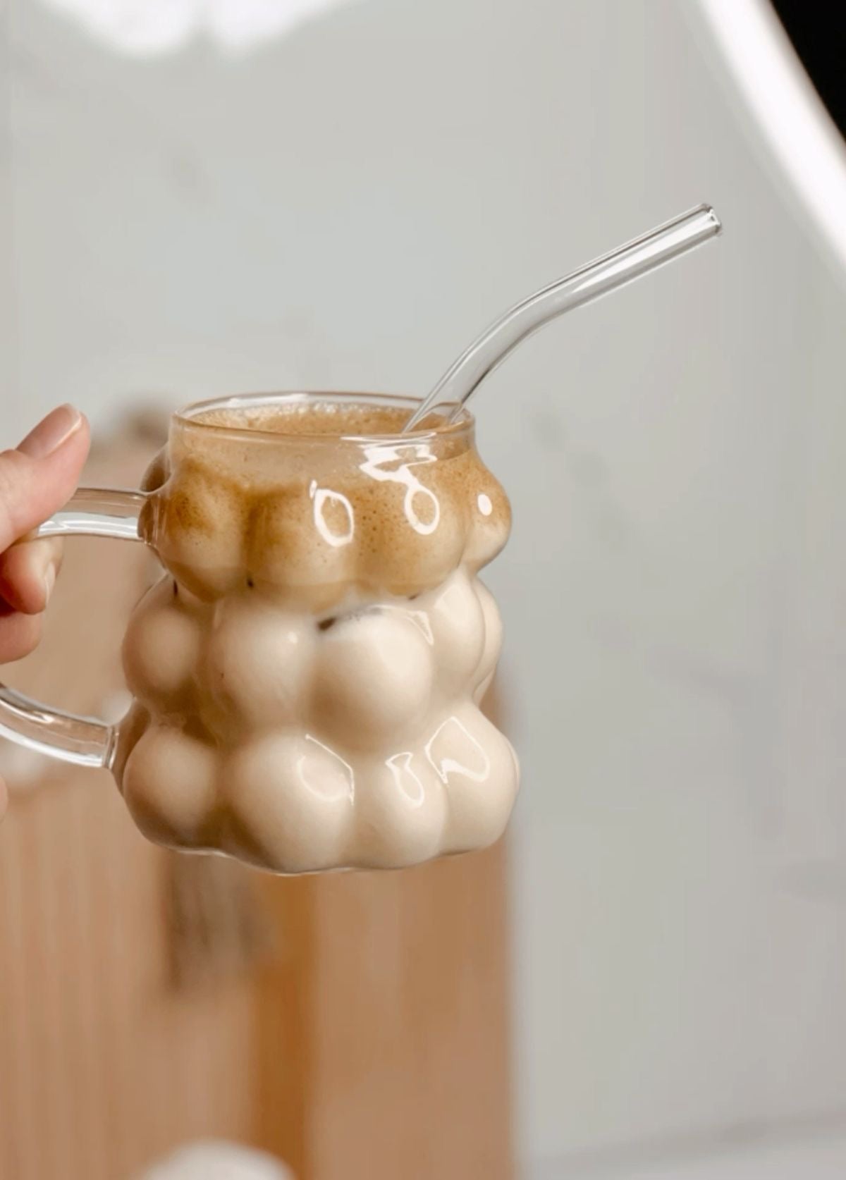Bubble glass mug with glass straw