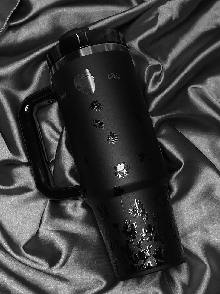 Stanley x JENNIE Quencher H2.0 Luxe Tumbler 40oz – Midnight Ruby Limited Edition