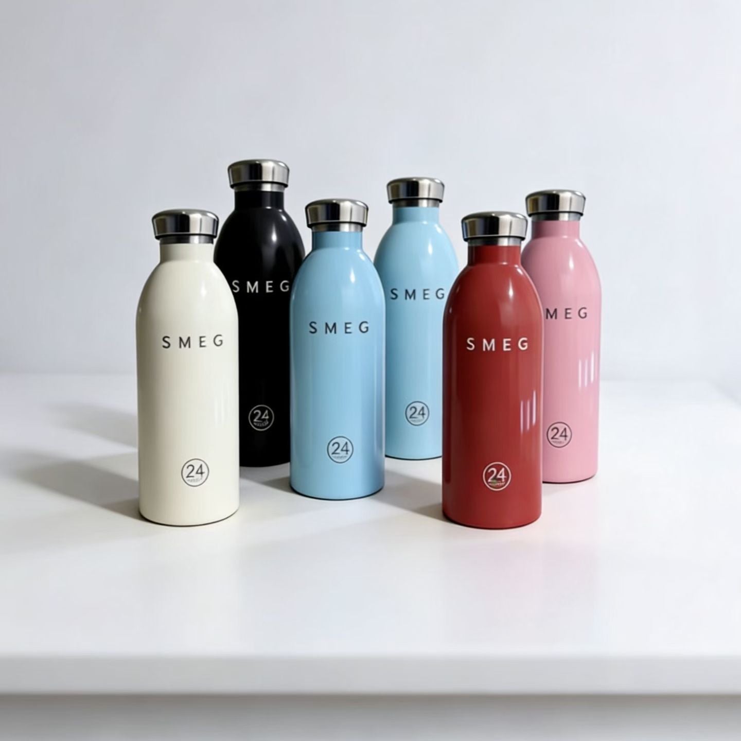 SMEG Stainless Steel Water Bottle – 17 oz / 500 ml (24H Insulated)